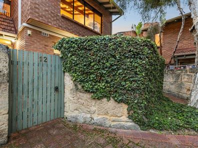 12/1 Chatsworth Terrace, Claremont WA 6010
