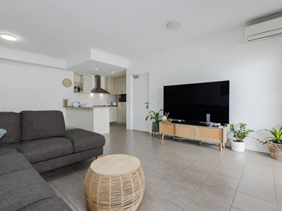 18/1 Urban Lane, Ellenbrook WA 6069