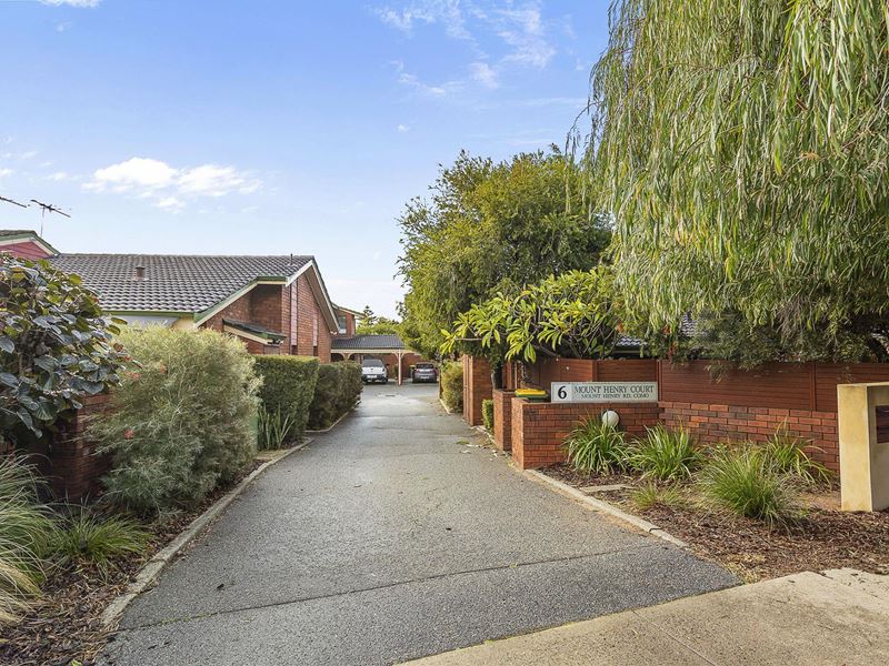5/6 Mount Henry Road, Como WA 6152