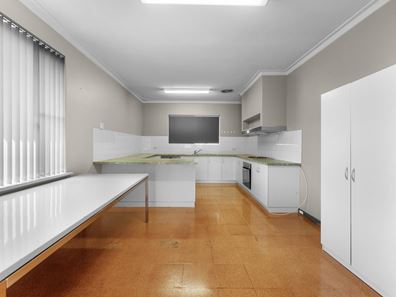 60 Oswald St, Innaloo WA 6018