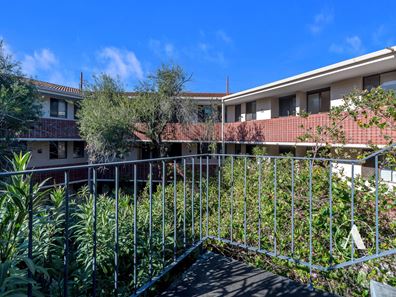 206D/25 Herdsman Parade, Wembley WA 6014