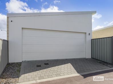 9 Engleheart Drive, Mckail WA 6330