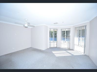 19 St Elias Place, Caversham WA 6055