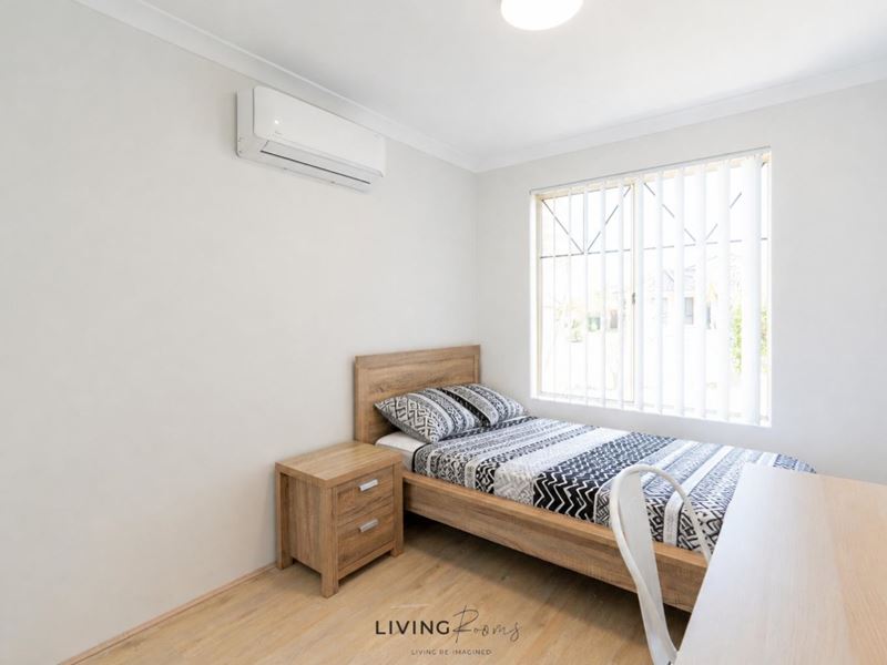 Room/5  10 Scholar Close, Marangaroo WA 6064