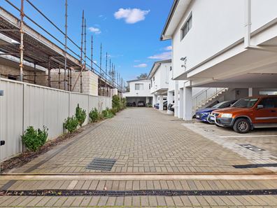 2/285 Knutsford Avenue, Kewdale WA 6105