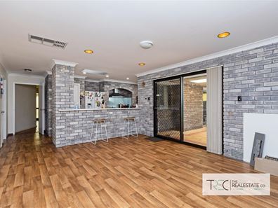 55 Ovens Road, Thornlie WA 6108