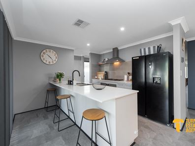 14 Ambersun Avenue, Brabham WA 6055