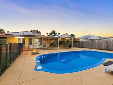27 Helena Road, Cooloongup WA 6168