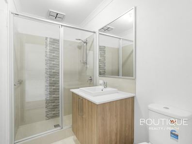 18 Durling Road, Byford WA 6122