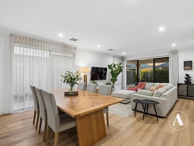 3 Waterous  Street, Piara Waters WA 6112