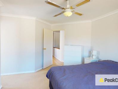 16 Ballard Mews, Success WA 6164