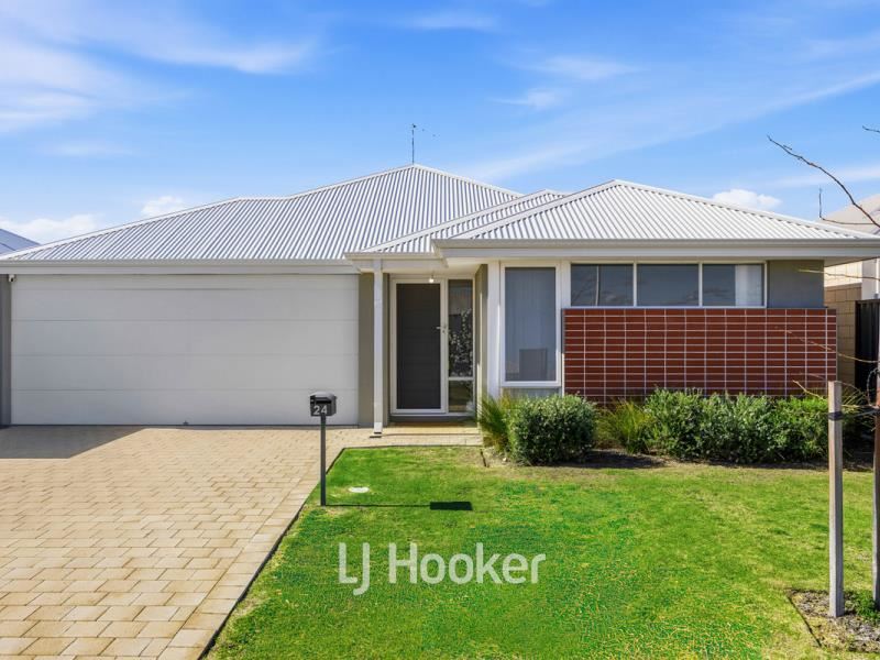 24 Kingfisher Road, Eglinton WA 6034