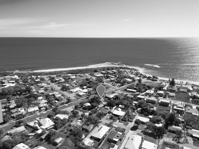 8 Thera Street, Falcon