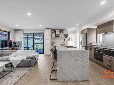 10 Softsun Way, Henley Brook WA 6055