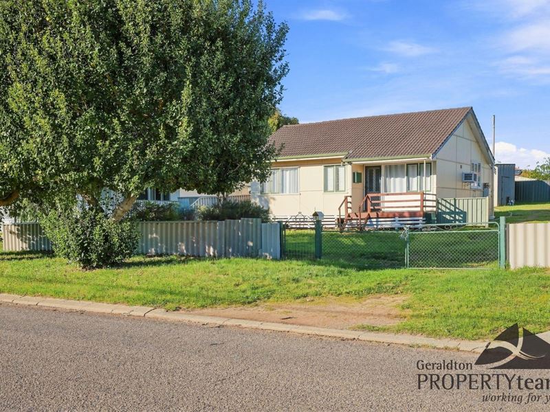 9 Abelia Street, Rangeway WA 6530