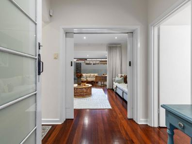 33 College Road, Claremont WA 6010