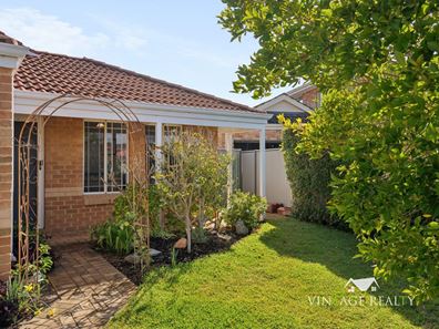 9 Rath Close, Byford WA 6122