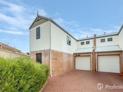 6/16 The Crescent, Redcliffe WA 6104