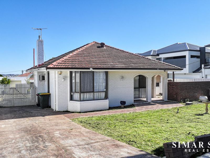 309 Flinders Street, Nollamara WA 6061