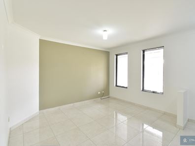 19 Gadsden Terrace, Success WA 6164