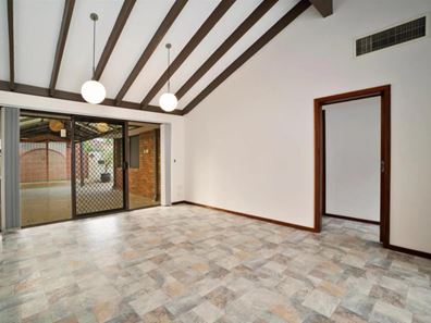 21 Marcus Avenue, Booragoon WA 6154