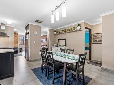 417 Spencer Road, Thornlie WA 6108
