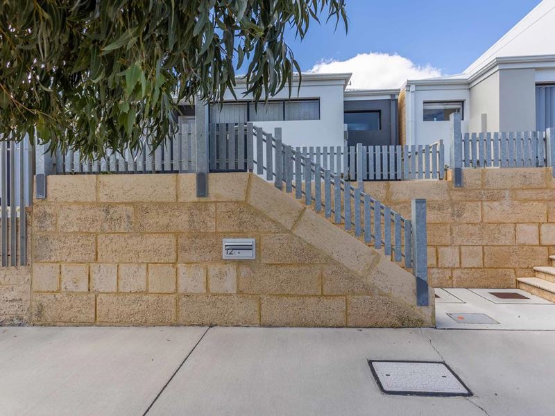 12D Leeward Avenue, Alkimos WA 6038