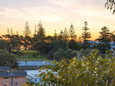 182/2 Murray Avenue, Mosman Park WA 6012