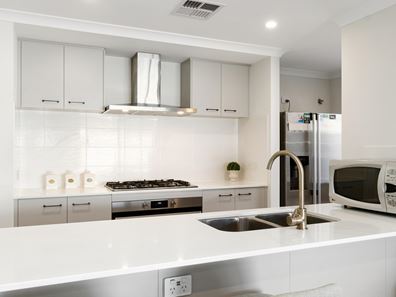 38 Jurien Avenue, Eglinton WA 6034