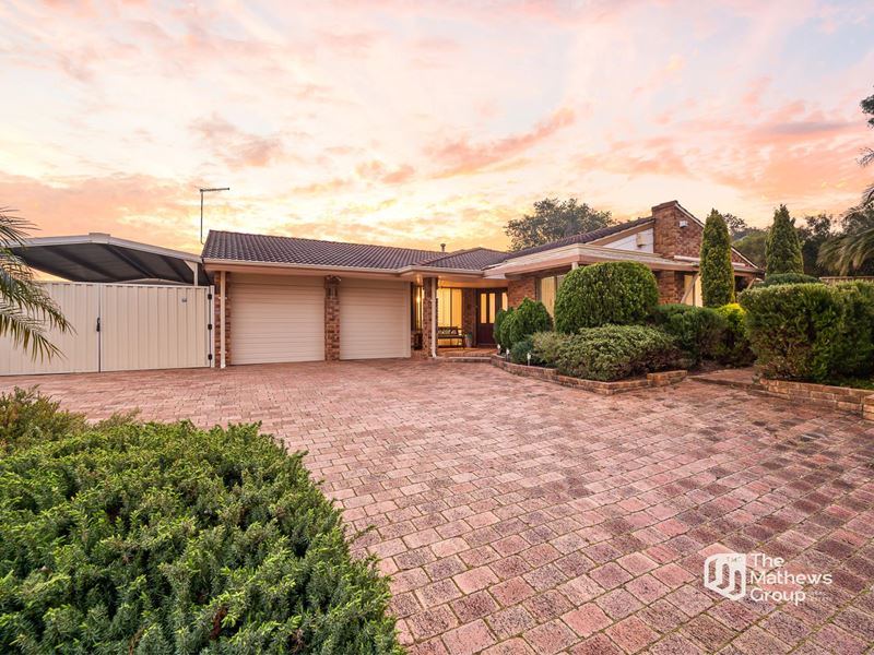 3 Oberon Grove, Mount Nasura WA 6112