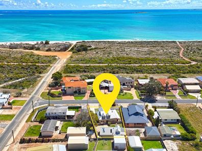 4 Whitburn Place, Jurien Bay WA 6516