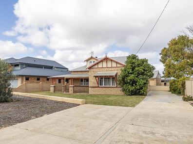 4 Whitburn Place, Jurien Bay WA 6516