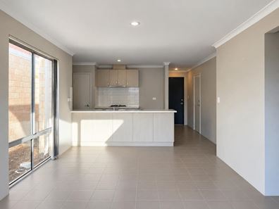 10 Belches Loop, Seville Grove WA 6112
