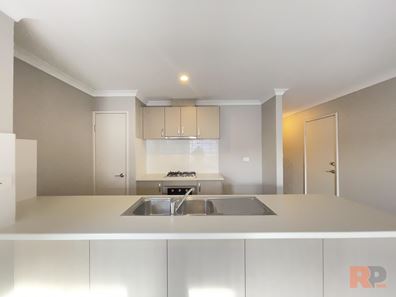 10 Belches Loop, Seville Grove WA 6112