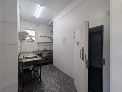 4 King William Street, Bayswater WA 6053