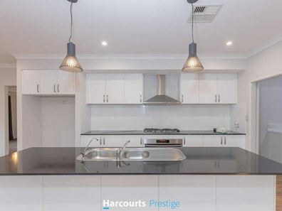 96 Yangtze Ave, Southern River WA 6110