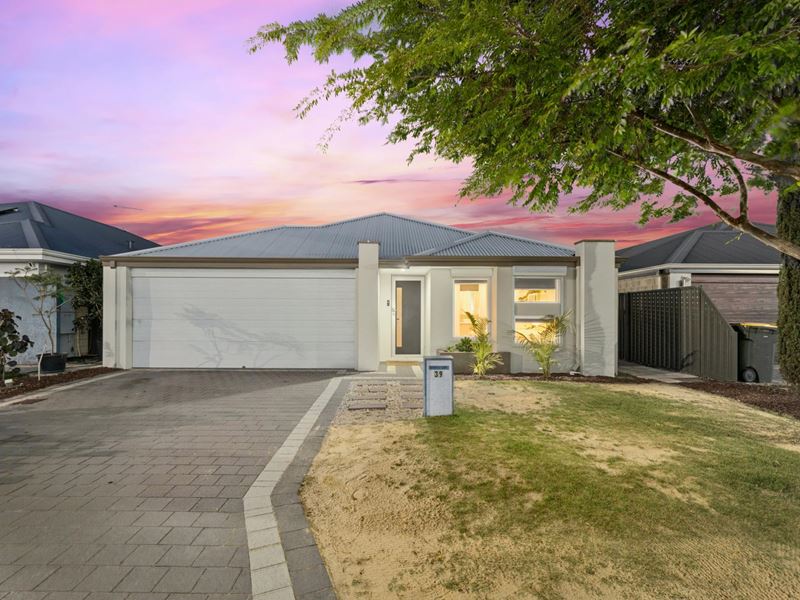 39 Cheyne Way, Caversham WA 6055