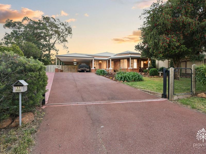17 Shield Road, Lesmurdie