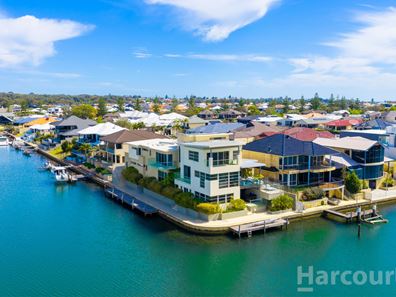 11 Nyari Court, Halls Head WA 6210