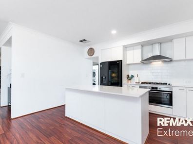 5 Roebuck Boulevard, Eglinton WA 6034