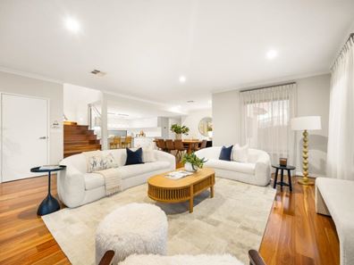 19 Blackpool Promenade, Iluka WA 6028