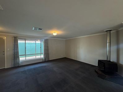 37A York Street, Boulder WA 6432