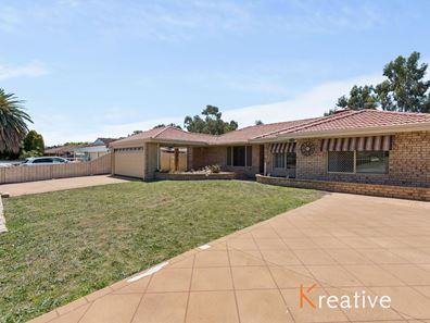 30 Merrifield Circle, Leeming WA 6149