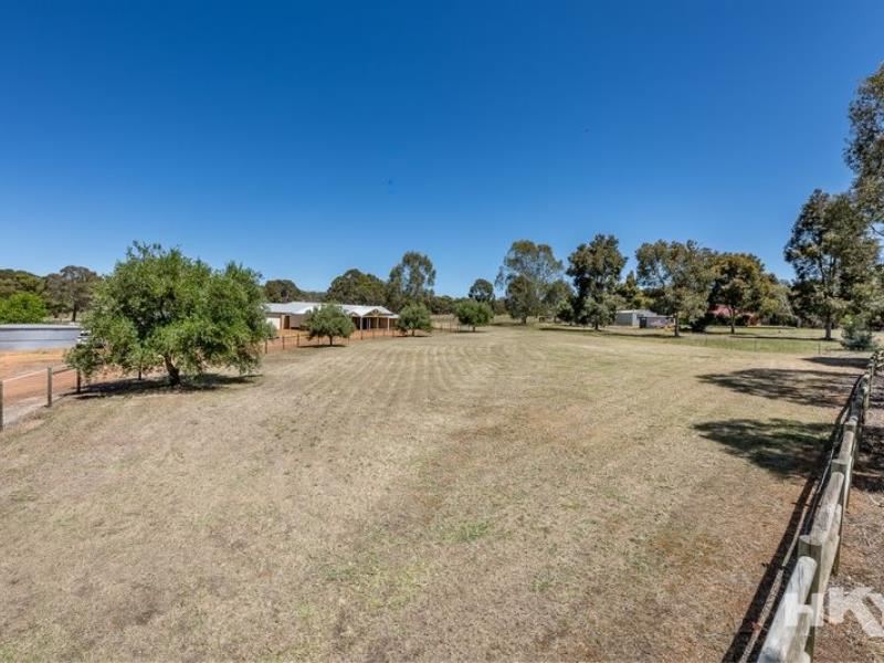 229 Ashmere Drive, Bullsbrook WA 6084