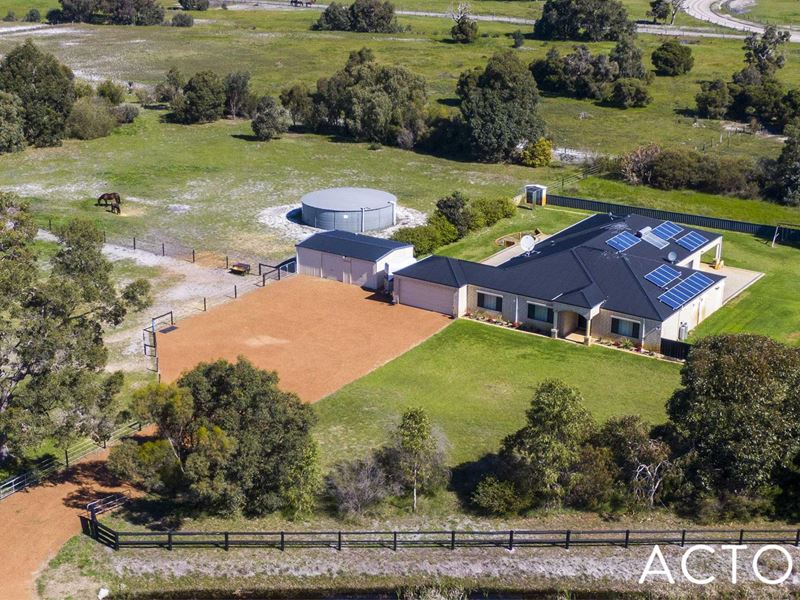 38 Cobb and Co Road, West Pinjarra