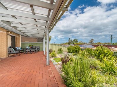 7 Springfield Court, Kallaroo WA 6025