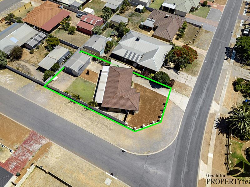 33 Kultown Drive, Waggrakine WA 6530