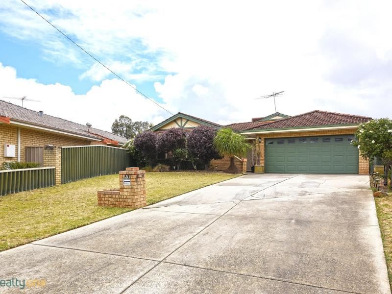 3 Sumreal Close, Swan View