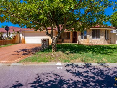 11 Salamanca Pkwy, Port Kennedy WA 6172