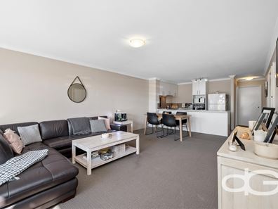 15/57 Southwell Crescent, Hamilton Hill WA 6163